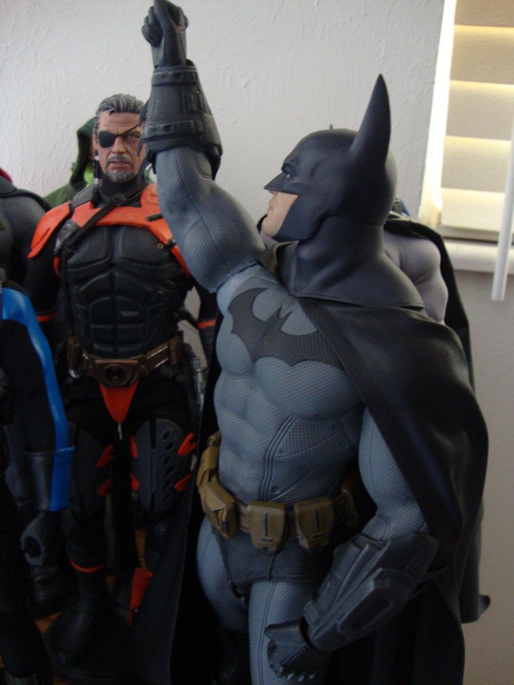 batman hot toys arkham city